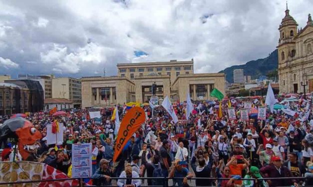 Proyecto de ley estatutaria de educación se hundió en el Congreso colombiano