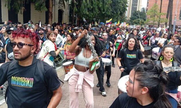Masivas movilizaciones en Colombia contra el gobierno de De la Espriella